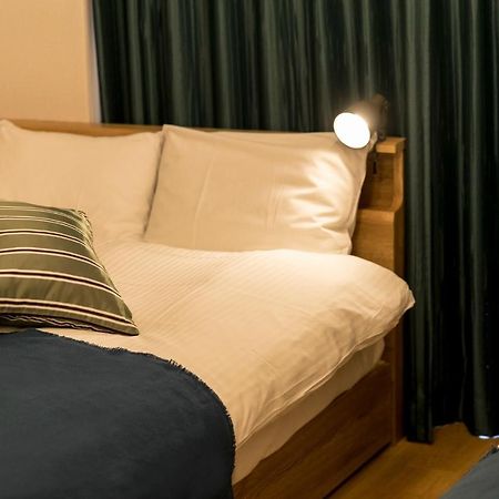 Sg Residence Inn Hakataekiminami - Vacation Stay 61959V Fukuoka  Exteriör bild
